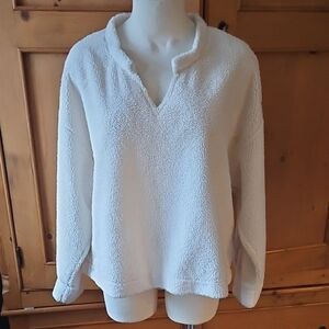 Dylan Teddy Style Notch Collar Sweathsirt Cream Size M